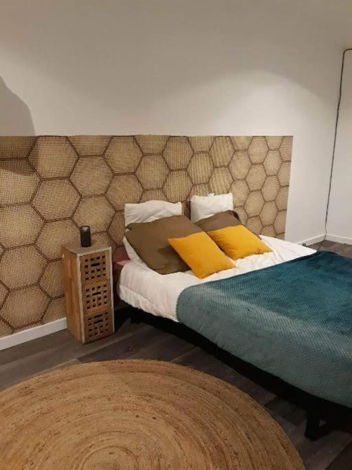 Appartement Agreable Au Centre Wifi แซ็งต์-เลโอนาร์-เดอ-โนบลาต์ ภายนอก รูปภาพ